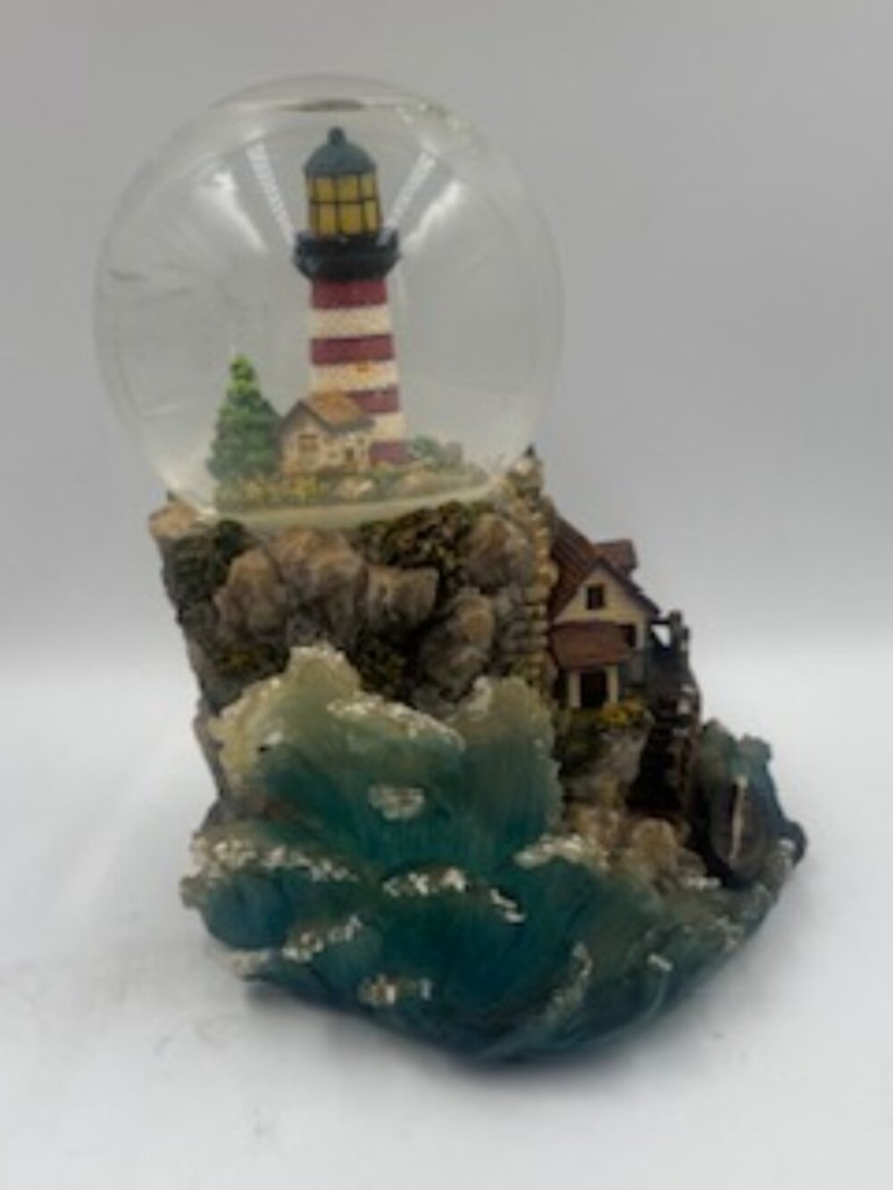 Vintage Sankyo Musical lighthouse Resin Snow Globe